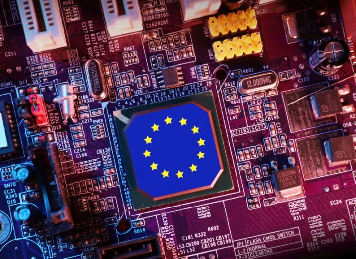 Electronics with a small electronic chip that has the EU flag on it.